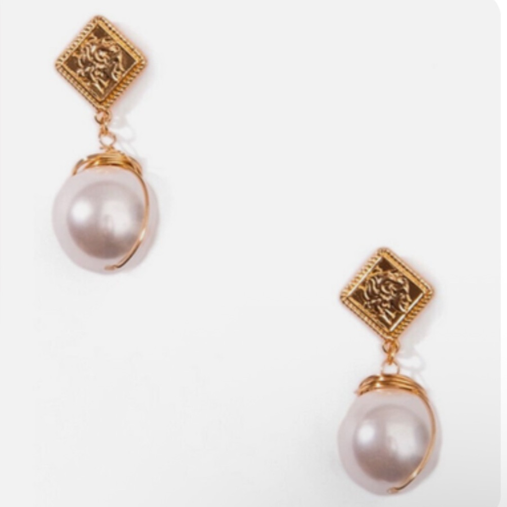 Jenn Im Meander & Pearl Drop Earrings